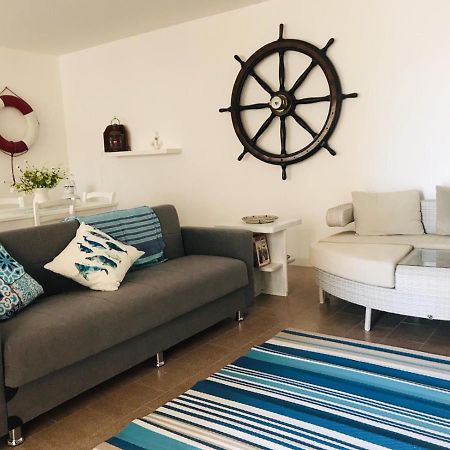 Boatapartment Reitani Екстериор снимка